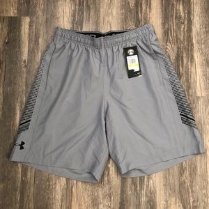 Men’s Underarmour Shorts Size M NWT